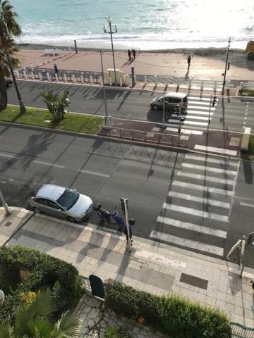 91 Promenade Des Anglais Le Stellamar Nizza Exterior foto